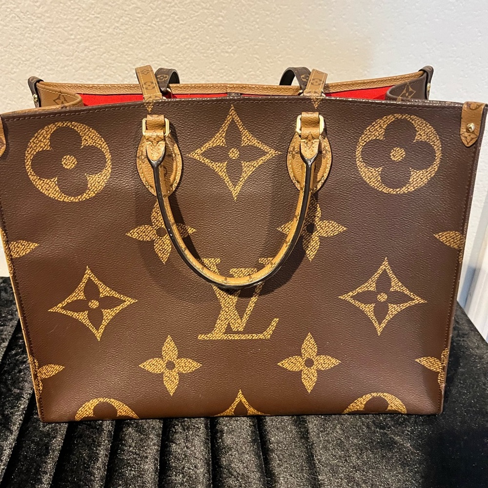 Louis Vuitton on the go GM